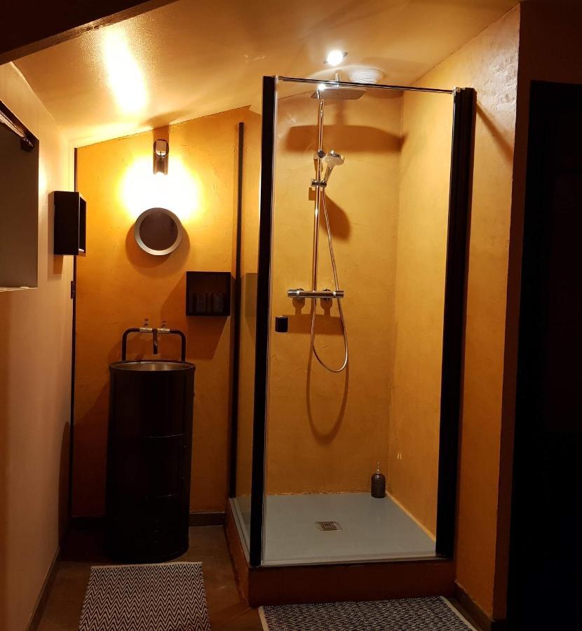 Au Soleil Vert - Chambre De Charme Avec Spa Et Sauna Prives Zeggers-Cappel Экстерьер фото